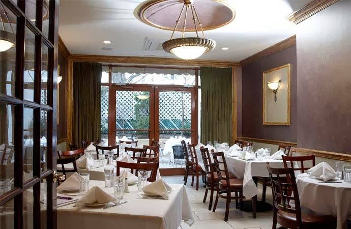 Ginos Restaurant & Pizzeria | restaurant | 7414 5th Ave, Brooklyn, NY 11209, USA | 7187481698 OR +1 718-748-1698