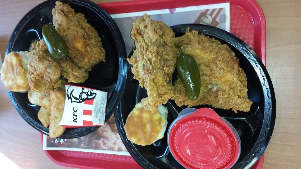 KFC | restaurant | 8770 Maple St, Omaha, NE 68134, USA | 4023918700 OR +1 402-391-8700
