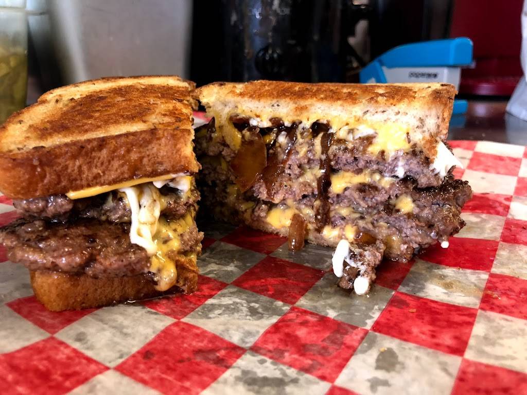 KC Finns | restaurant | 1027 S Highland Ave, Jackson, TN 38301, USA | 7316932550 OR +1 731-693-2550