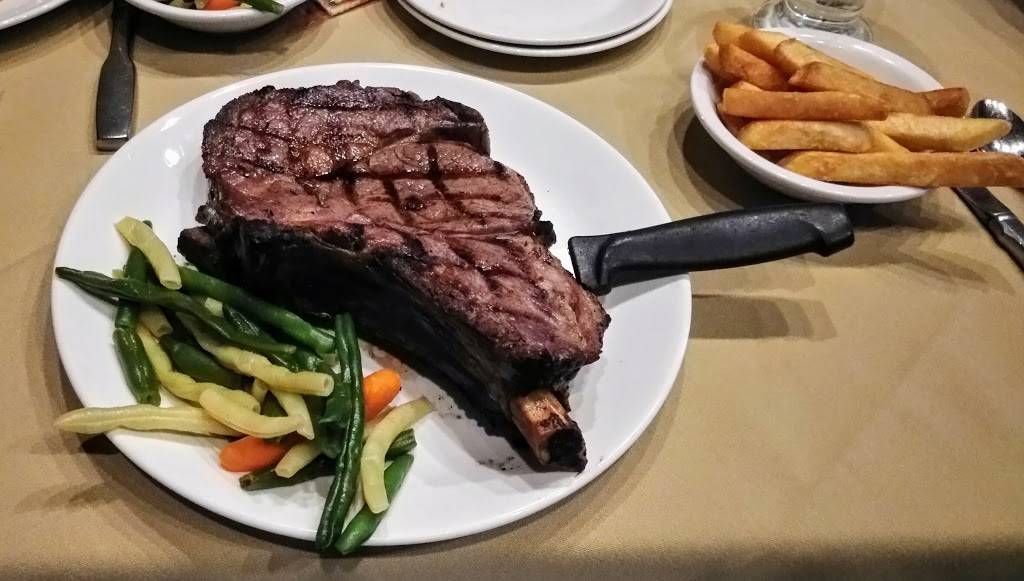 Andreas Steak & Sea Food House | restaurant | 264 Manitoba St, Bracebridge, ON P1L 1S5, Canada | 7056458841 OR +1 705-645-8841