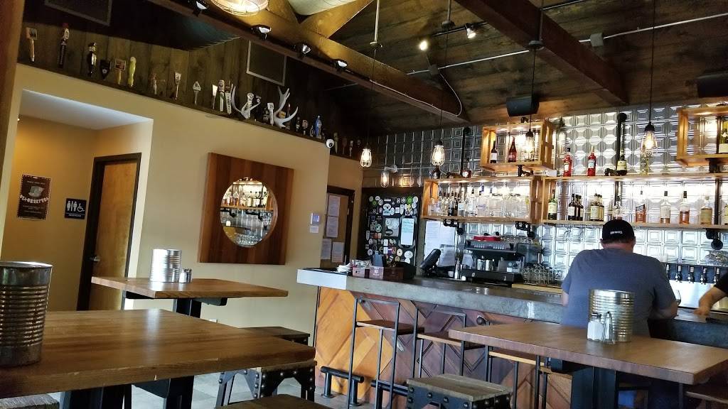 Cornerstone Artisanal Pizza & Craft Beer | restaurant | 228 Main St, Ogunquit, ME 03907, USA | 2076464118 OR +1 207-646-4118