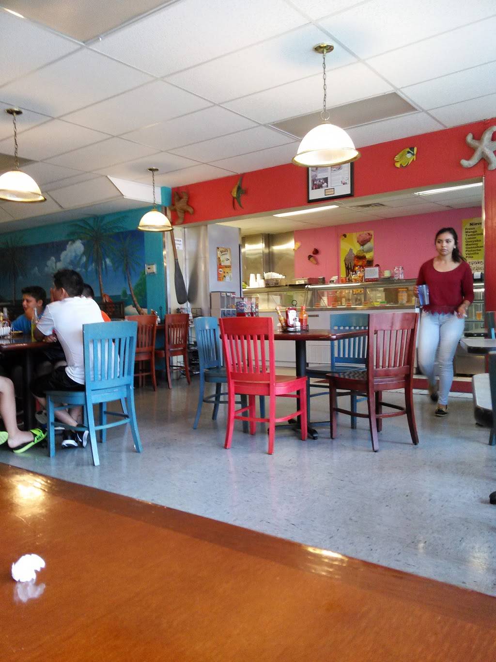 Las Brisas | restaurant | 1906 University Ave, Green Bay, WI 54302, USA | 9204360540 OR +1 920-436-0540