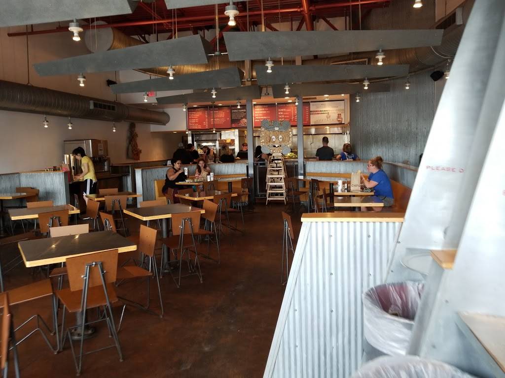 Chipotle Mexican Grill | restaurant | 191 E Campus View Blvd, Columbus, OH 43235, USA | 6147810793 OR +1 614-781-0793
