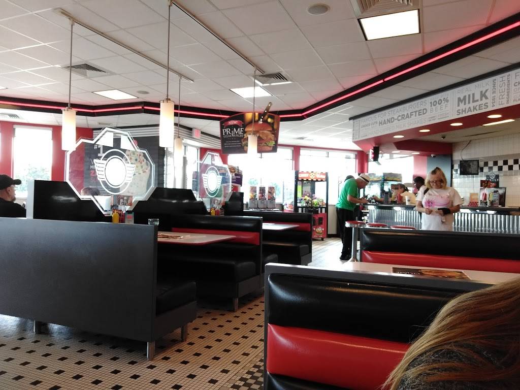 Steak n Shake | restaurant | 4640 Chippewa, St. Louis, MO 63116, USA | 3144806566 OR +1 314-480-6566