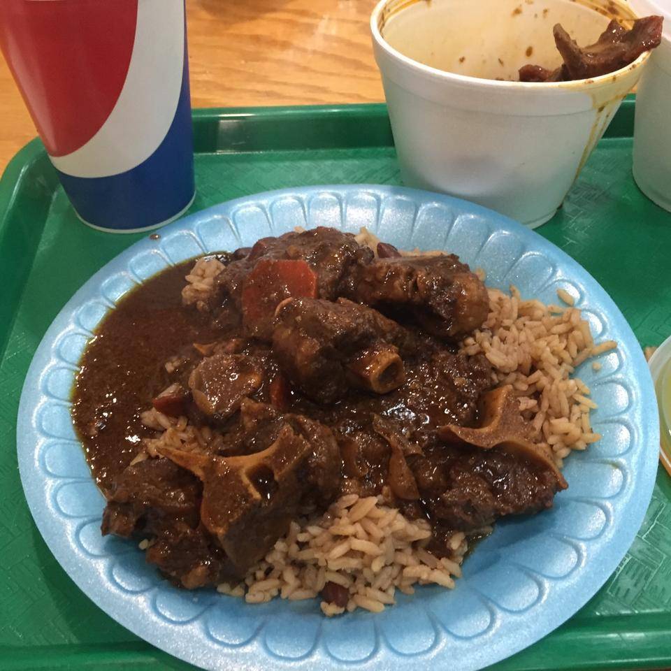 de Islands | restaurant | 8203 Flatlands Ave, Brooklyn, NY 11236, USA | 7182413609 OR +1 718-241-3609