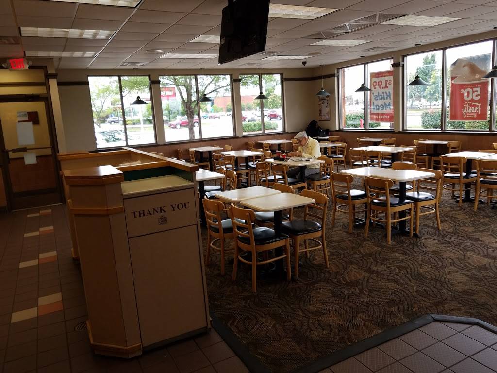 Wendys | restaurant | 7601 Shelbyville Rd, Louisville, KY 40222, USA | 5024124044 OR +1 502-412-4044