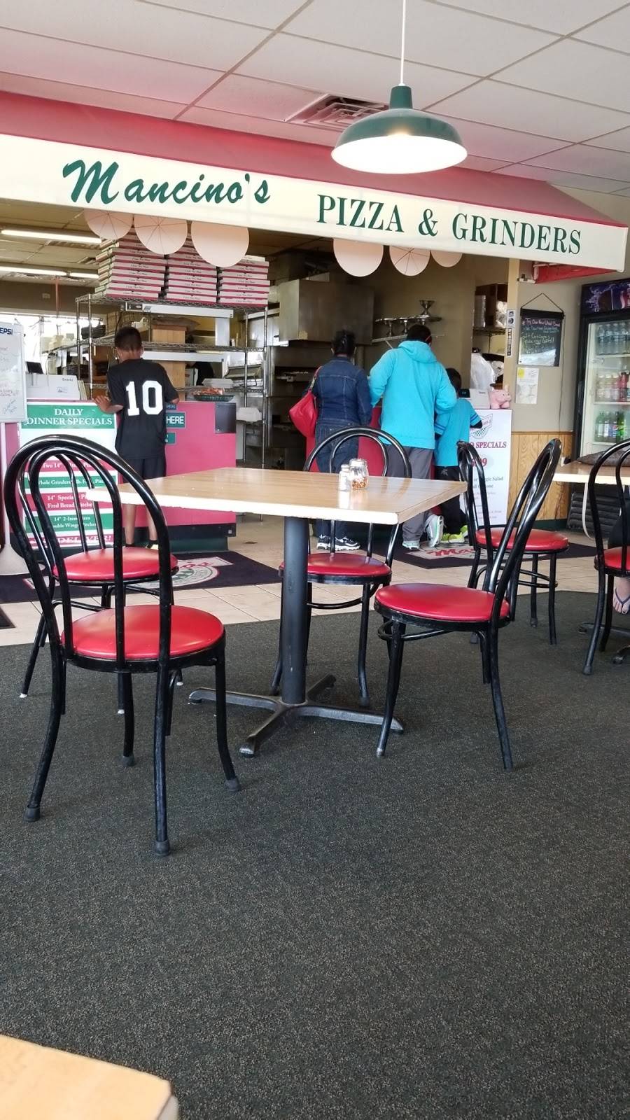 Mancinos Pizza & Grinders | restaurant | 5588 US-10, Ludington, MI 49431, USA | 2318456666 OR +1 231-845-6666