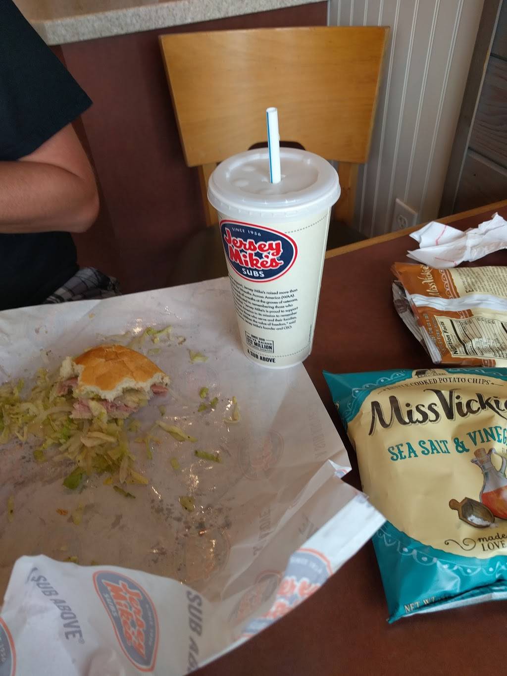 Jersey Mikes Subs | meal takeaway | 17256 US-441, Mt Dora, FL 32757, USA | 3527292509 OR +1 352-729-2509