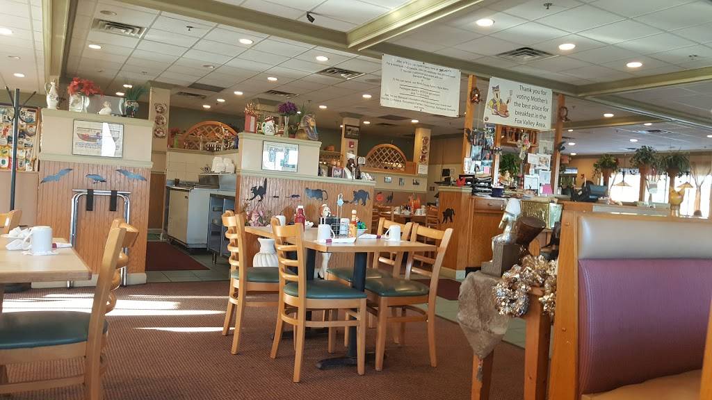 Mothers Pancake House & Restaurant | restaurant | 2290 W Galena Blvd, Aurora, IL 60506, USA | 6302642526 OR +1 630-264-2526