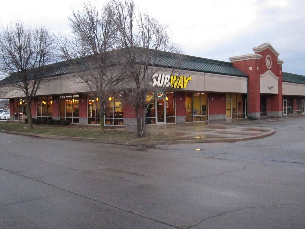 Subway | restaurant | 2904 W White River Blvd, Muncie, IN 47304, USA | 7652870982 OR +1 765-287-0982