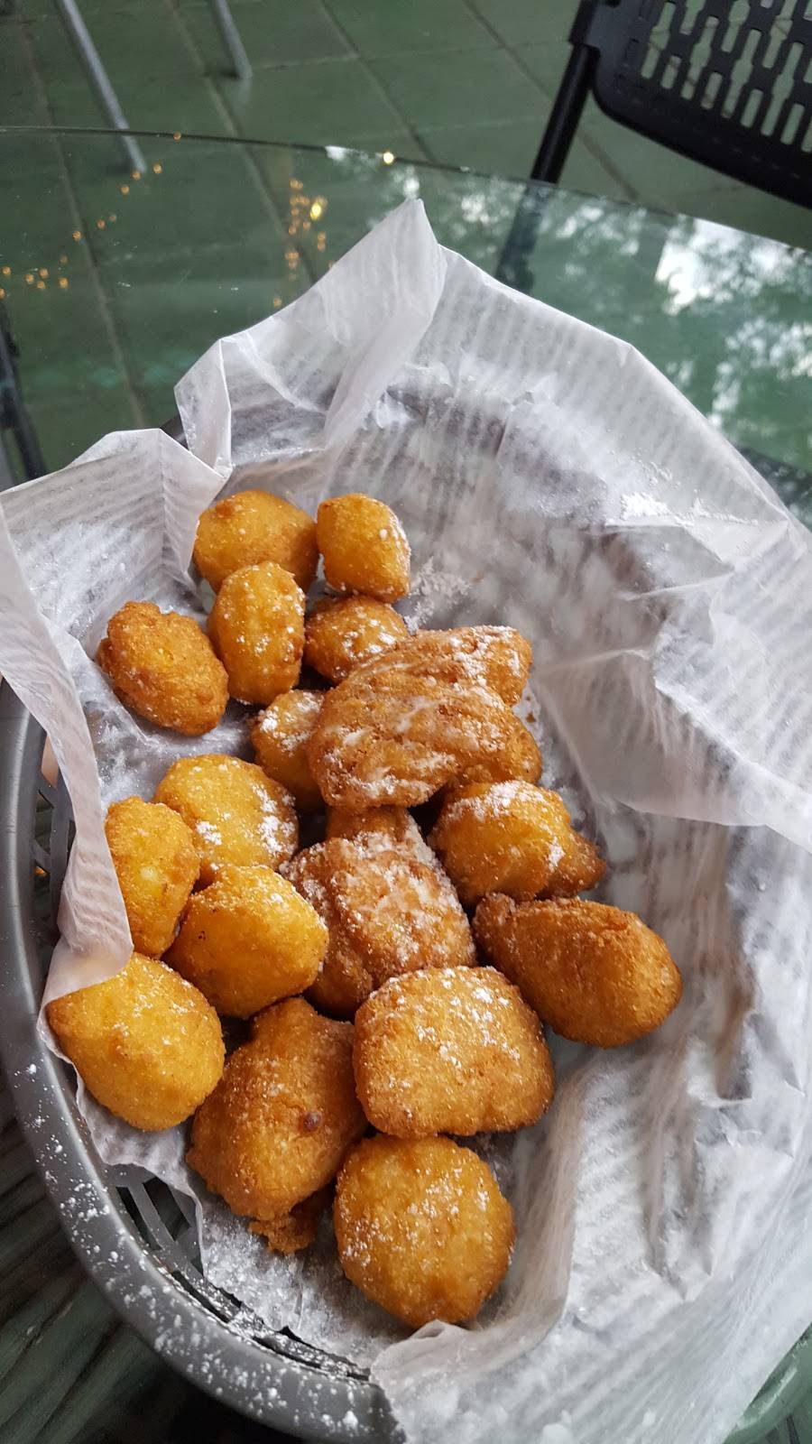 The Chattaway | restaurant | 358 22nd Ave S, St. Petersburg, FL 33705, USA | 7278231594 OR +1 727-823-1594