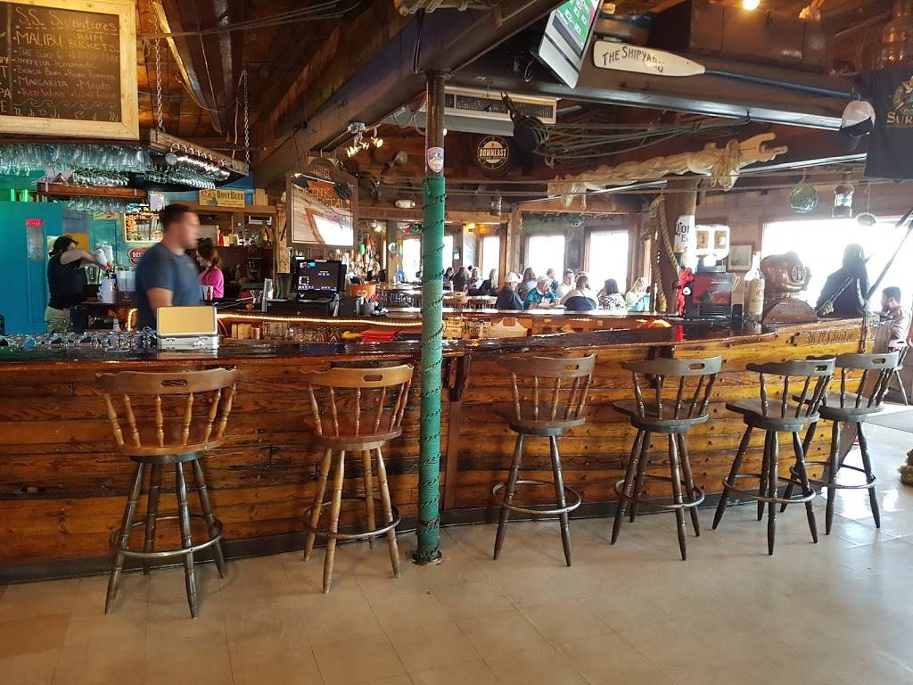 Surf 6 | restaurant | 2 Cortland Ave, Old Orchard Beach, ME 04064, USA | 2079342058 OR +1 207-934-2058