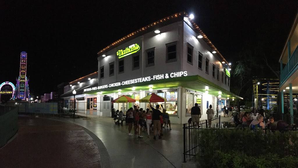 Nathan´s Famous Old Town | restaurant | 5770 W Irlo Bronson Memorial Hwy Suite 135, Kissimmee, FL 34746, USA | 4075073635 OR +1 407-507-3635