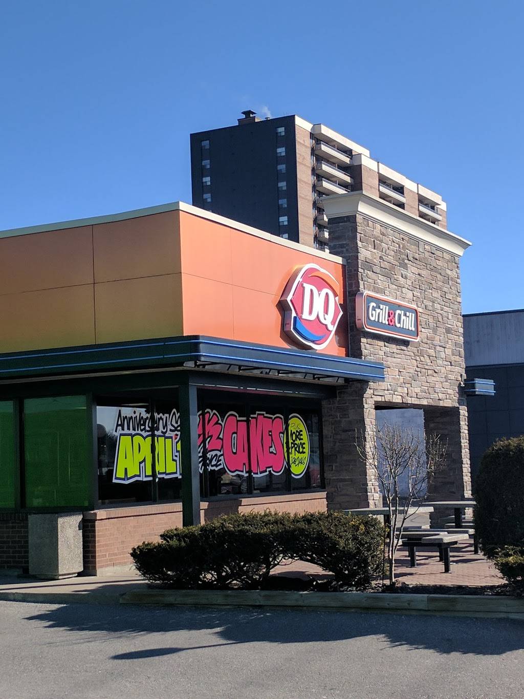Dairy Queen | restaurant | 2916 Eglinton Ave E, Scarborough, ON M1J 2E4, Canada | 4164396173 OR +1 416-439-6173