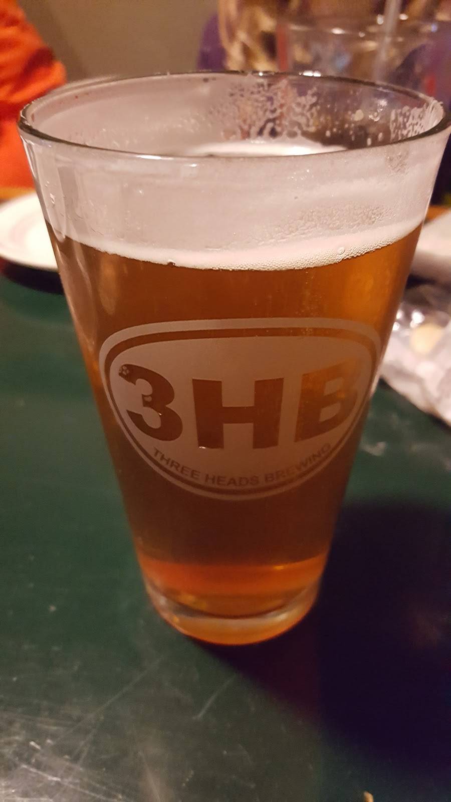 Finns Tap Room and Party House | restaurant | 14 Railroad St, Victor, NY 14564, USA | 5859244660 OR +1 585-924-4660