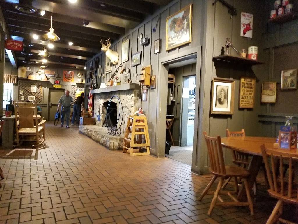 Cracker Barrel Old Country Store | restaurant | 4210 Franklin Commons Ct, Franklin, TN 37067, USA | 6157948195 OR +1 615-794-8195