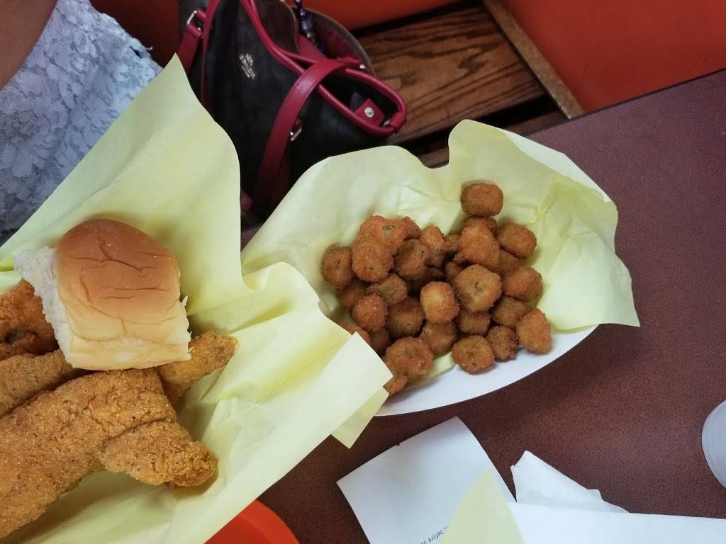 Louisiana Fried Chicken | restaurant | 19440 US-59, Humble, TX 77338, USA | 2814460534 OR +1 281-446-0534