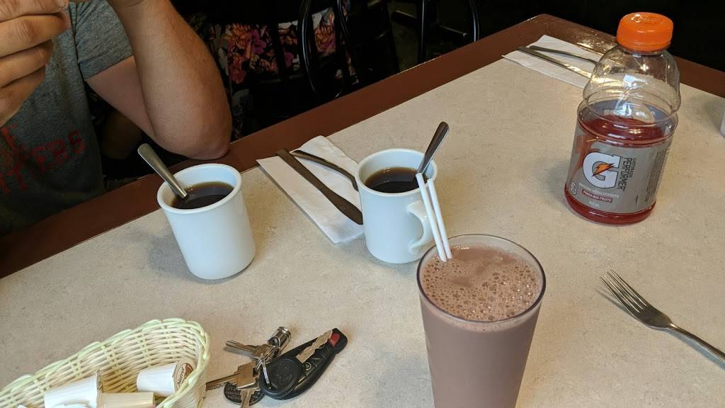 Barbe Jr | restaurant | 292 Route 105, Low, QC J0X 2C0, Canada | 8194223661 OR +1 819-422-3661