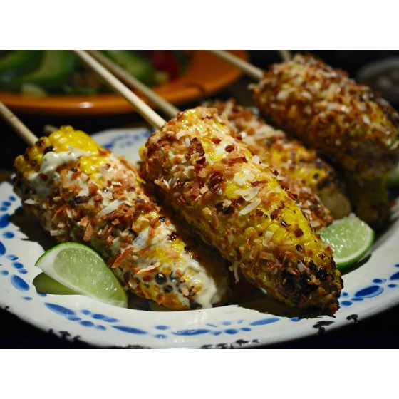 Uppa Yard | restaurant | 4925 W Fond Du Lac Ave, Milwaukee, WI 53216, USA | 4148717138 OR +1 414-871-7138