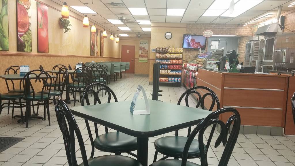 Subway | restaurant | 2086 Wales Rd NE, Massillon, OH 44646, USA | 3308329820 OR +1 330-832-9820