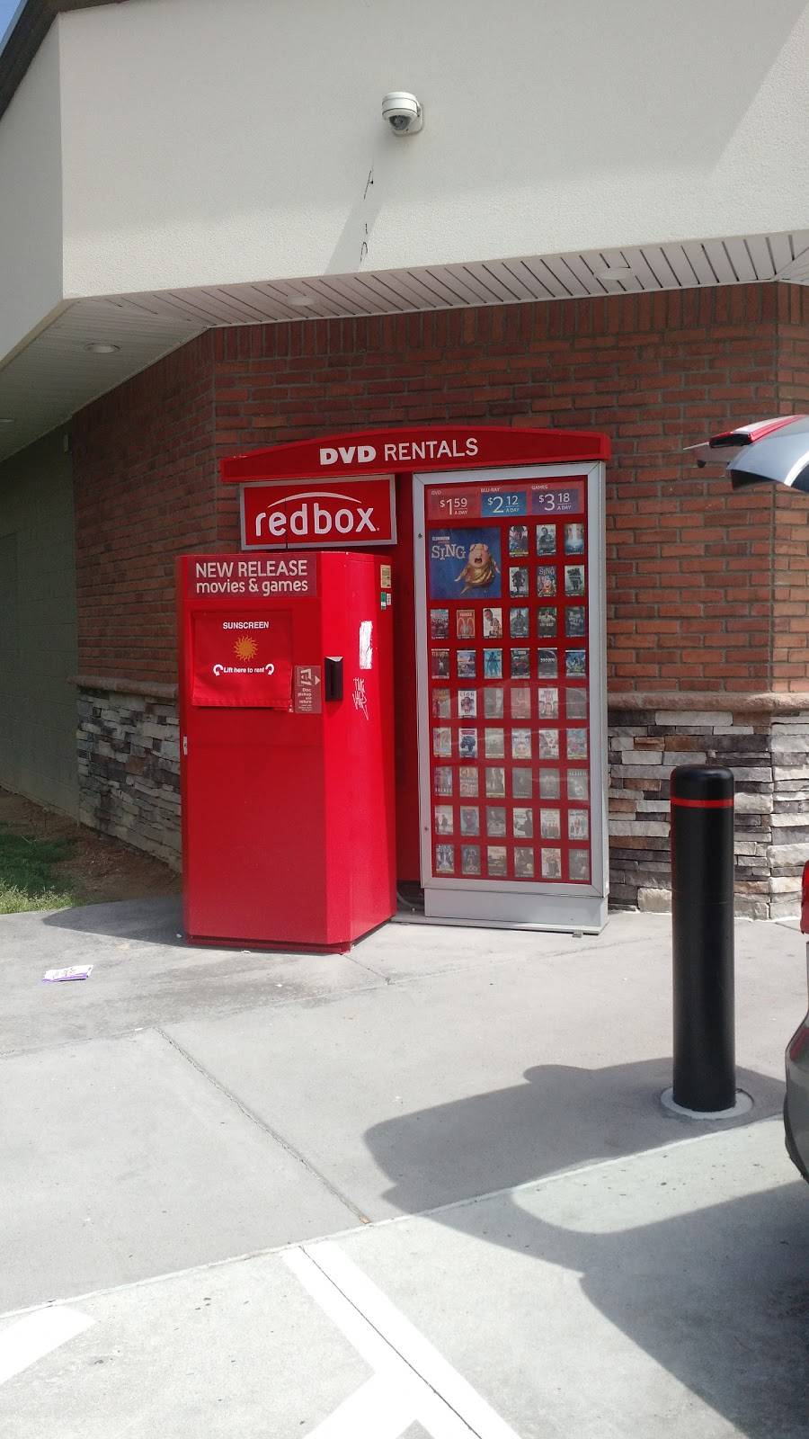 Royal Farms | meal takeaway | 6416 Windsor Mill Rd, Woodlawn, MD 21207, USA | 4105978932 OR +1 410-597-8932