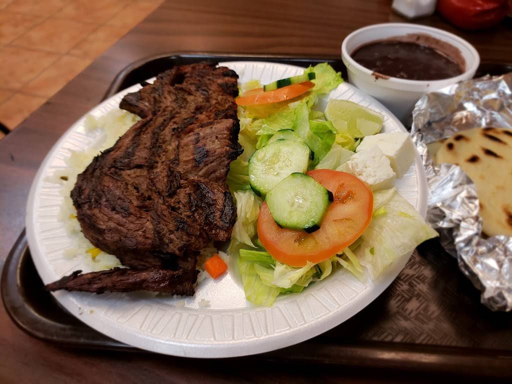 Marys Restaurant Pollo A La Brasa | restaurant | 9530 Lee Hwy, Fairfax, VA 22031, USA | 7035370707 OR +1 703-537-0707