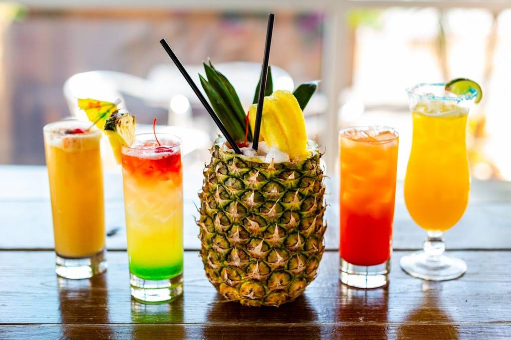 The Island Spot | restaurant | 309 W Jefferson Blvd, Dallas, TX 75208, USA | 9729134919 OR +1 972-913-4919