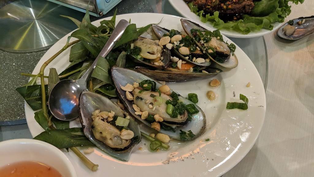 Rong Biển Restaurant | restaurant | 1111 Story Rd Ste 1080, San Jose, CA 95122, USA | 4082839231 OR +1 408-283-9231