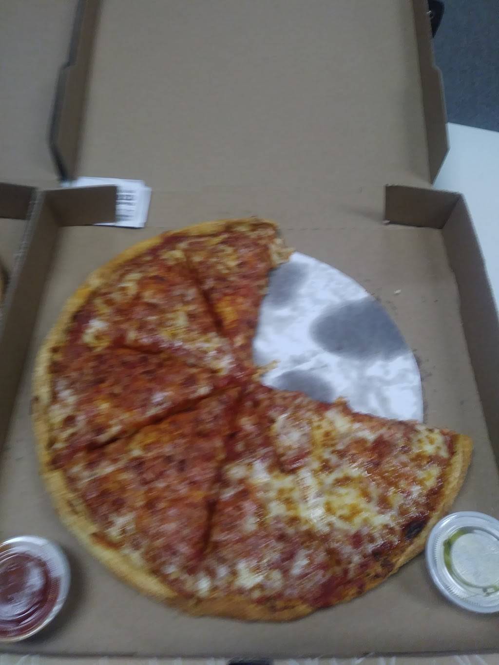 Sarpinos Pizzeria Glen Ellyn | restaurant | 922 Roosevelt Rd, Glen Ellyn, IL 60137, USA | 6307909500 OR +1 630-790-9500