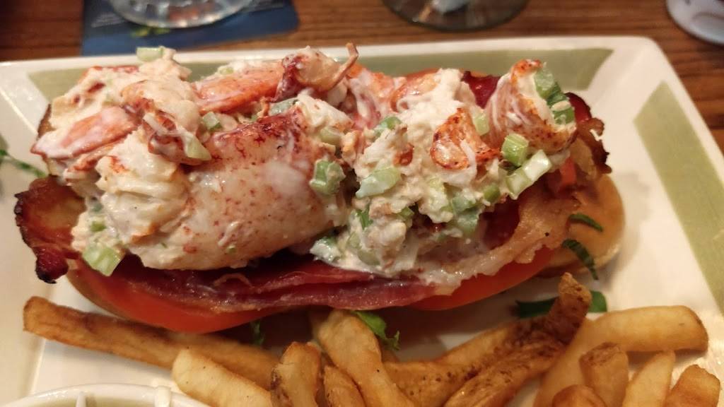 99 Restaurants | restaurant | 121 Veterans Of Foreign Wars Pkwy, Revere, MA 02151, USA | 7812899991 OR +1 781-289-9991