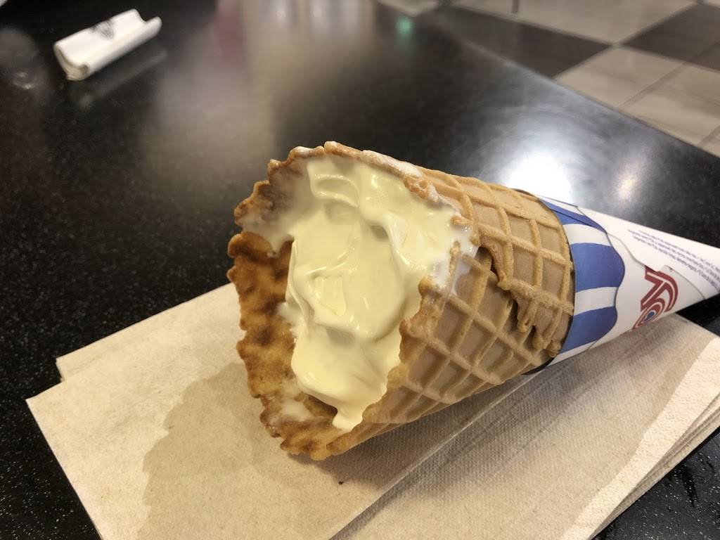 Freddys Frozen Custard & Steakburgers | restaurant | 8234 S Kipling Pkwy, Littleton, CO 80127, USA | 3034078920 OR +1 303-407-8920