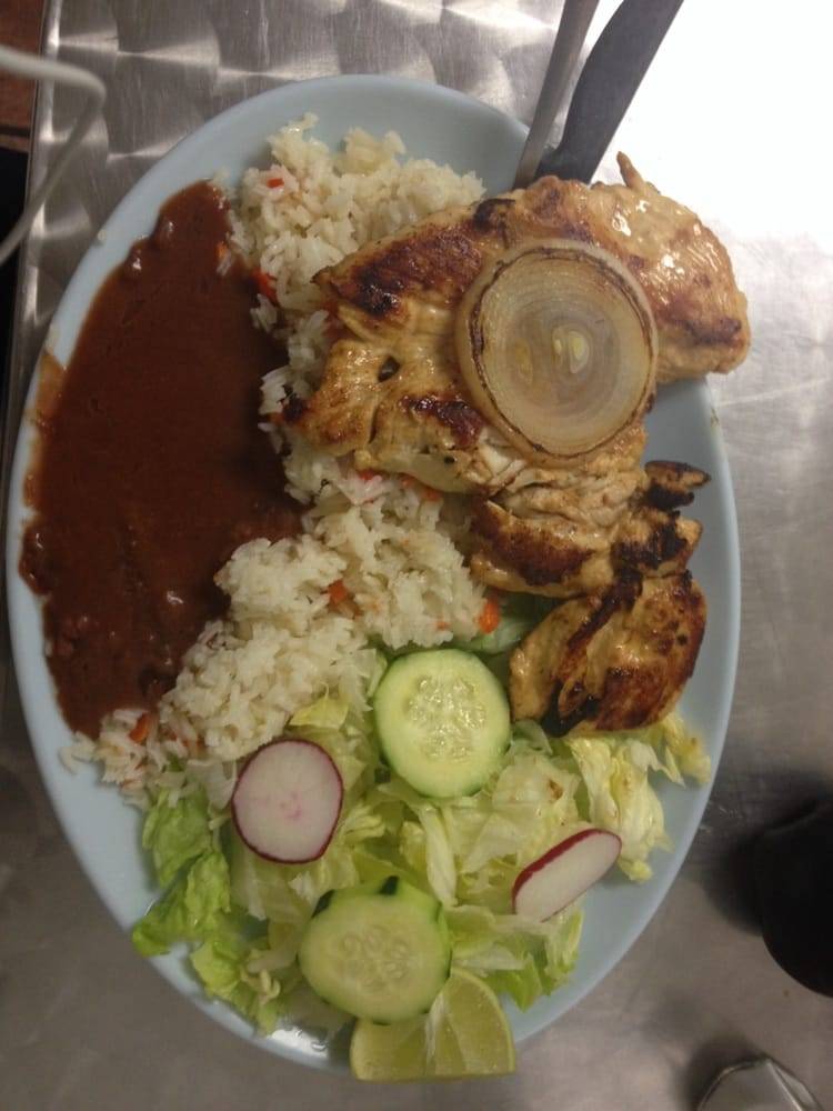 Estelas Restaurant | restaurant | 8955 Woodman Ave, Pacoima, CA 91331, USA | 8188948353 OR +1 818-894-8353