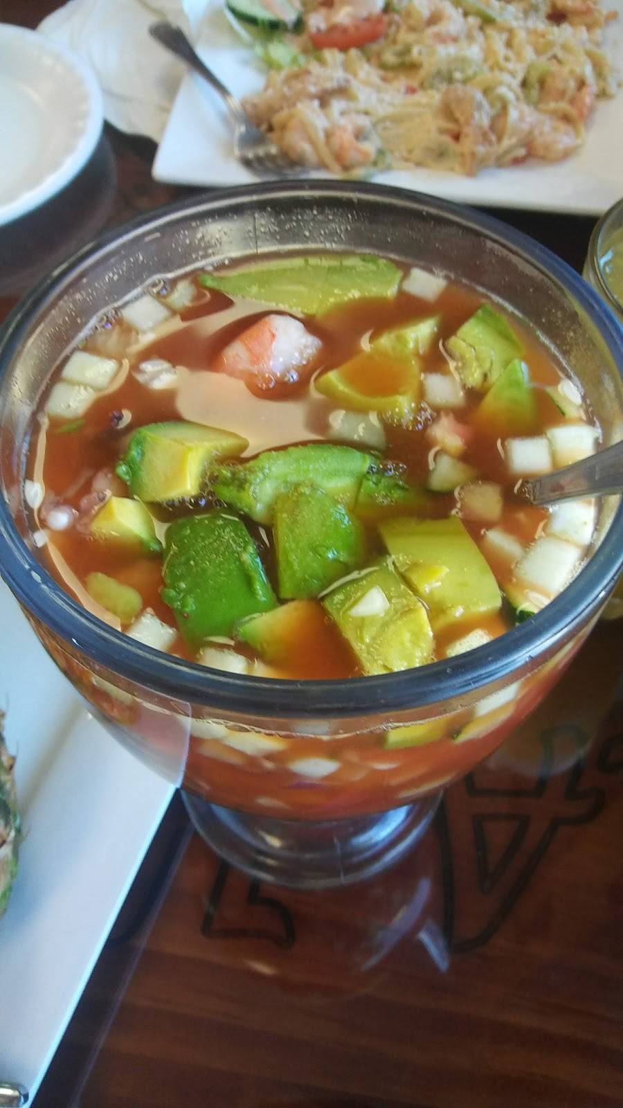 Mariscos La Hacienda | restaurant | 1728 Solano St, Corning, CA 96021, USA | 5308389112 OR +1 530-838-9112