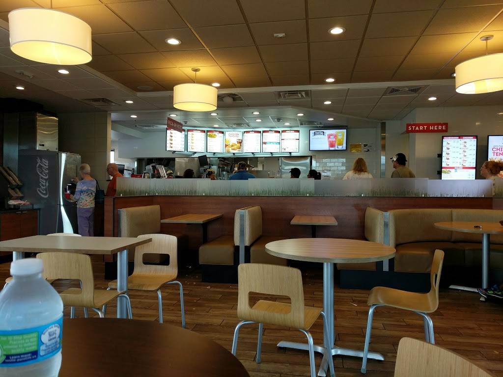Wendys | restaurant | 1320 Ten Rod Rd, North Kingstown, RI 02852, USA | 4016676144 OR +1 401-667-6144