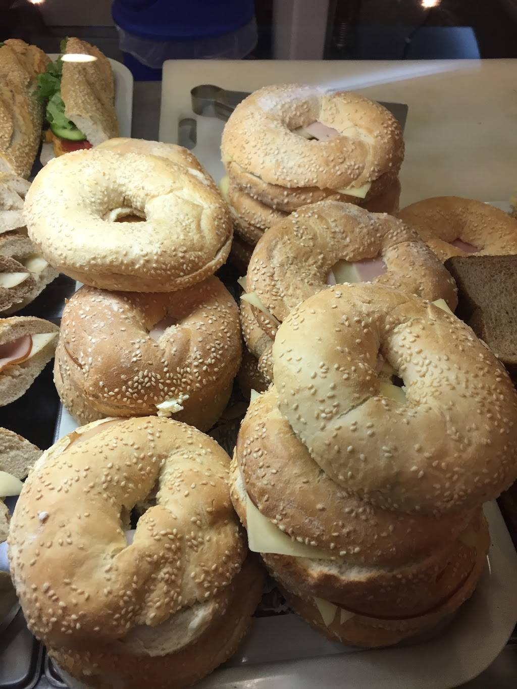 Le Petite Creperie | bakery | 119 Marion, Lexington, KY 40517, USA | 8593689631 OR +1 859-368-9631