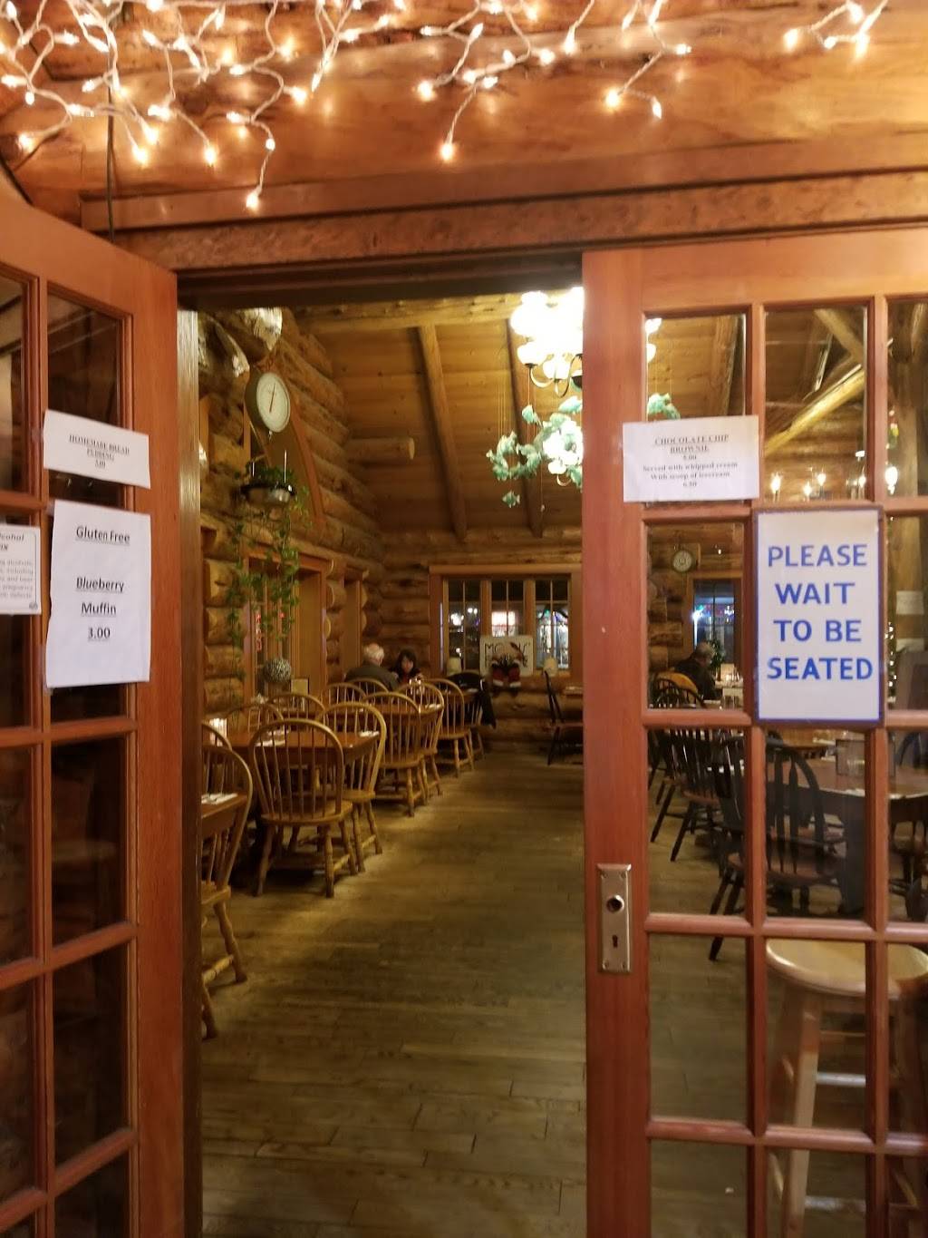 Driftwood Restaurant & Lounge | restaurant | 179 N Hemlock St, Cannon Beach, OR 97110, USA | 5034362439 OR +1 503-436-2439