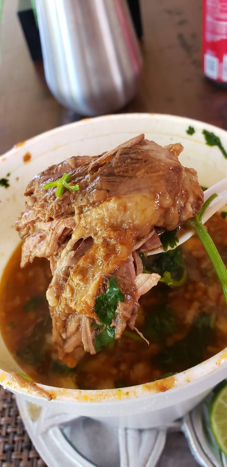 Taco Shop Barbacoa y Birria Estilo Sinaloa | restaurant | 4700 Doniphan Dr, El Paso, TX 79922, USA | 9152759997 OR +1 915-275-9997