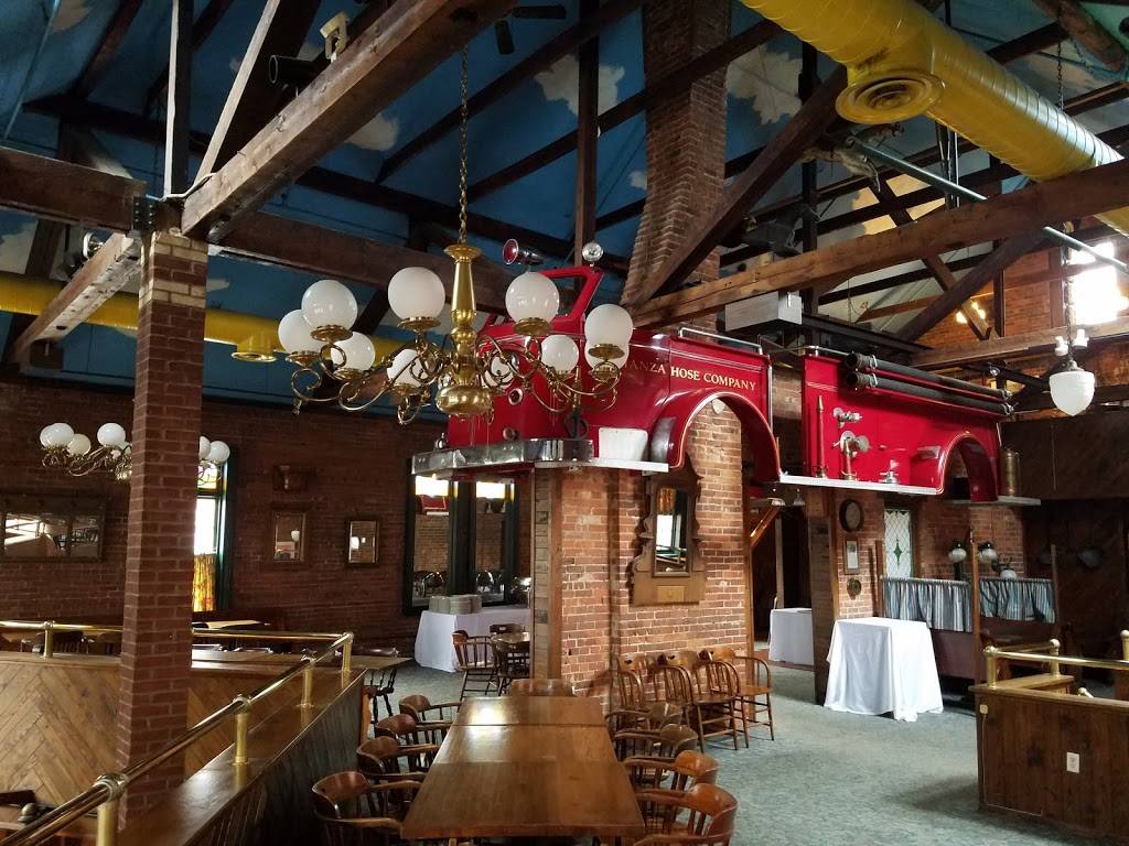 Two Steps Downtown Grille | restaurant | 5 Ives St, Danbury, CT 06810, USA | 2037940032 OR +1 203-794-0032