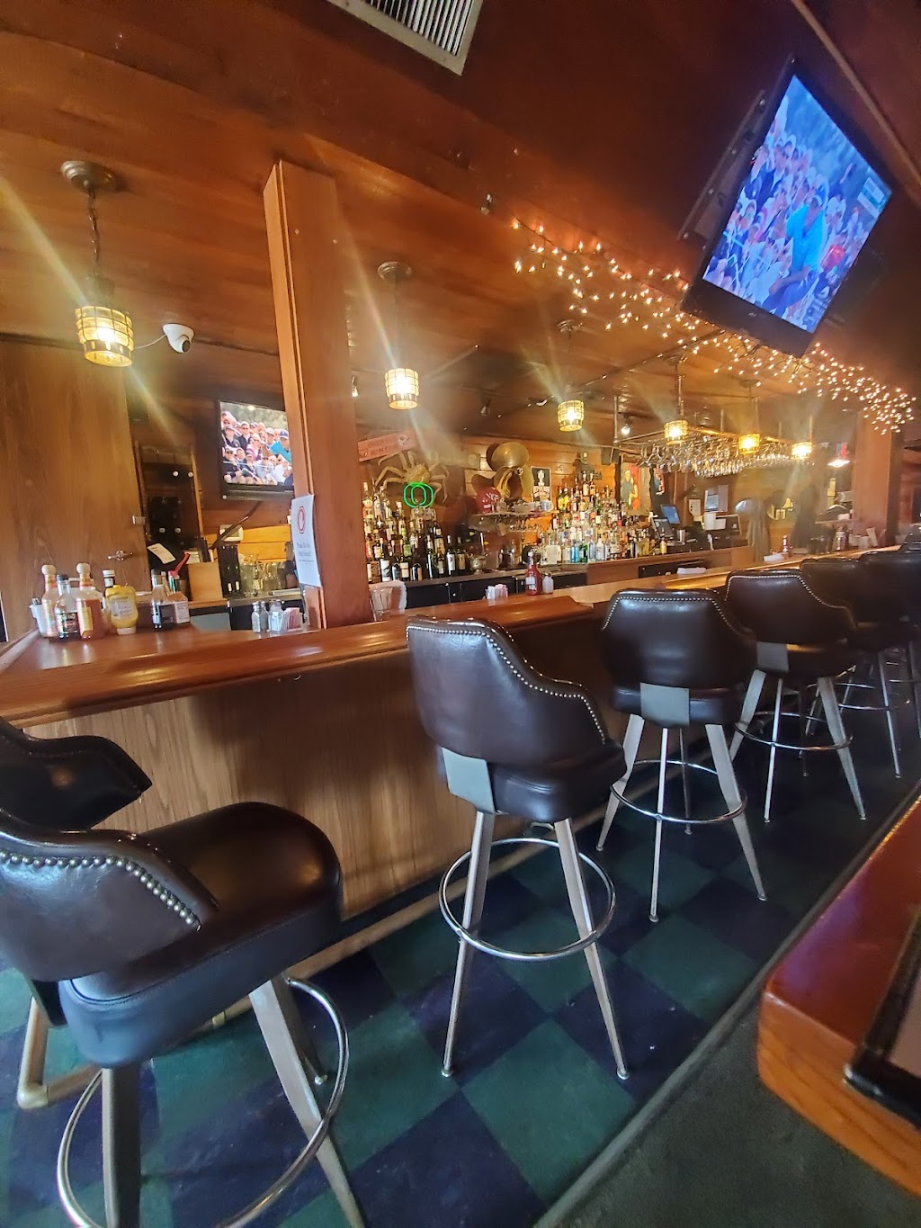 Gracies Sea Hag | night club | 58 US-101, Depoe Bay, OR 97341, USA | 5417652734 OR +1 541-765-2734