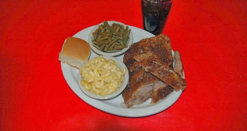 When Pigs Fly Barbeque and Catering | restaurant | 103 Seneca Trail, Lewisburg, WV 24901, USA | 3042498124 OR +1 304-249-8124