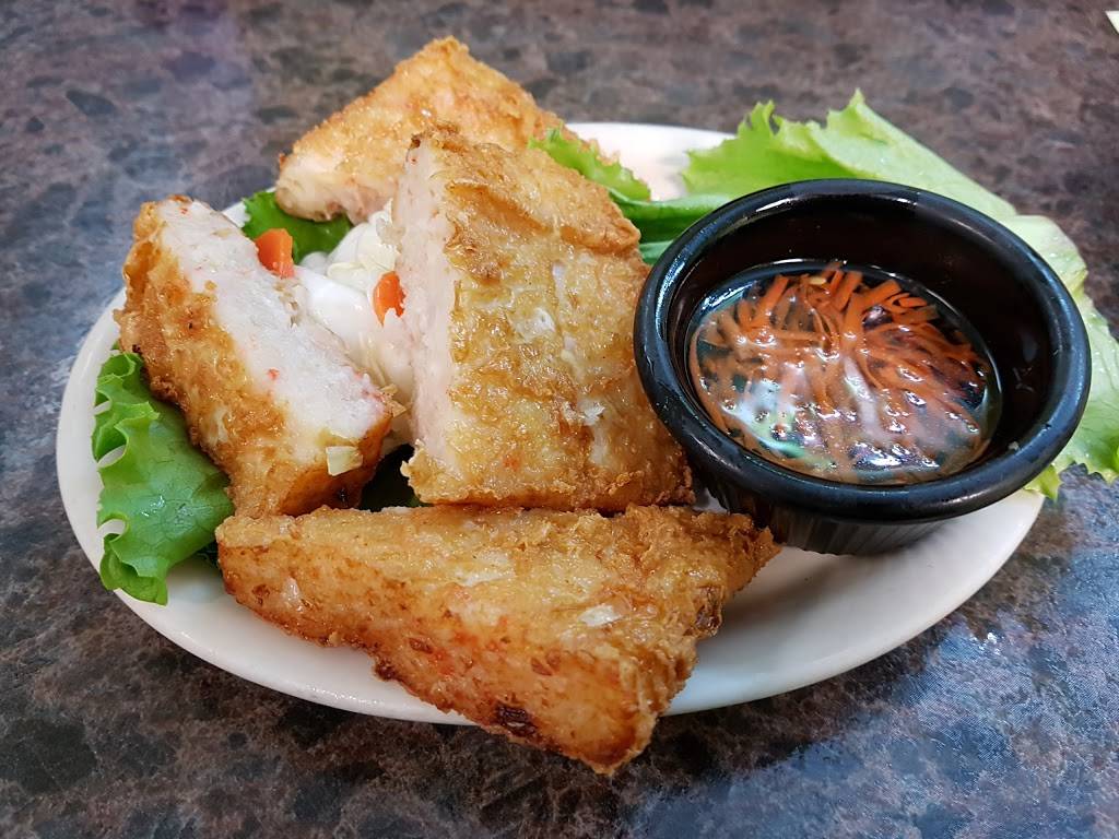 Pho One | restaurant | 2305 State Highway 121, Lewisville, TX 75067, USA | 9723158888 OR +1 972-315-8888