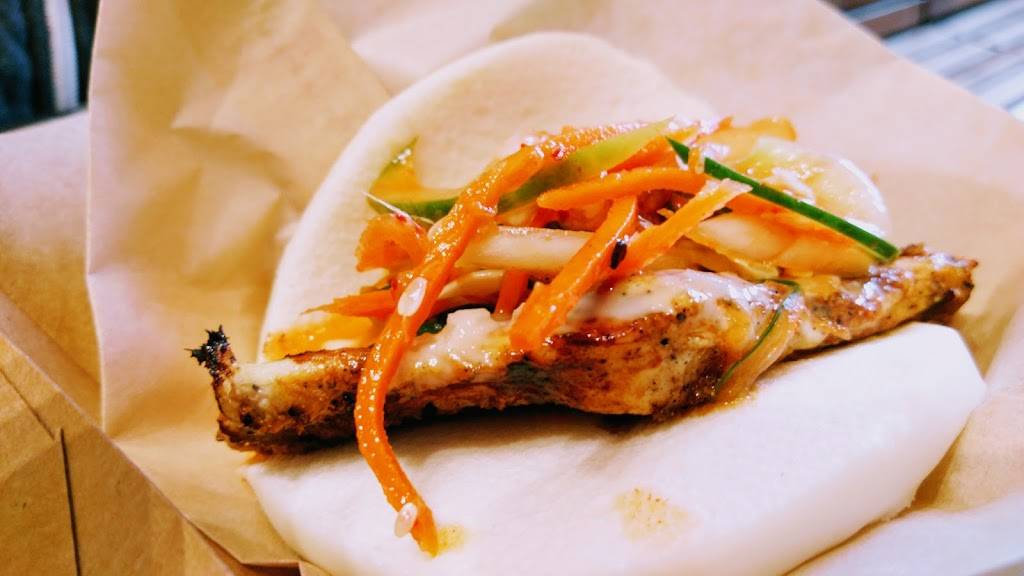 Le Bao Asian Eatery | restaurant | 1009 Park Ave, Columbia, MO 65201, USA | 5734432867 OR +1 573-443-2867