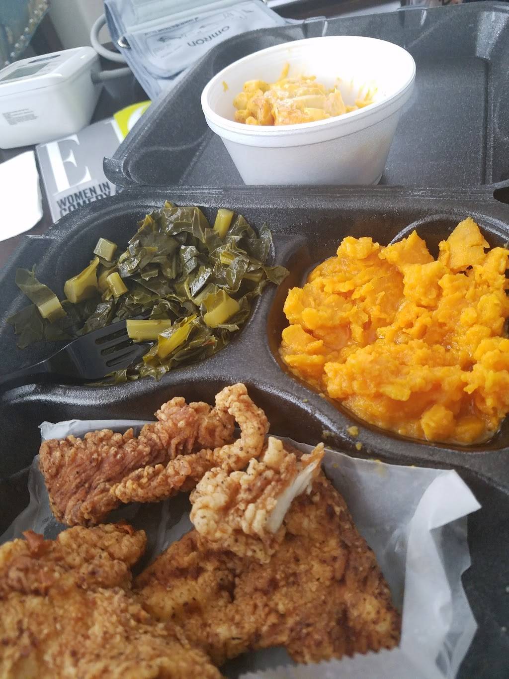 The Grub House | restaurant | 1953 N College Ave, Indianapolis, IN 46202, USA | 3179749089 OR +1 317-974-9089