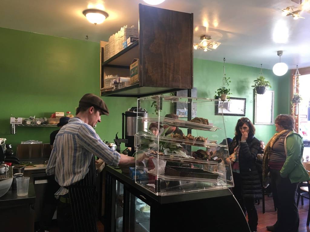 Fancy Plants Cafe | cafe | 613 W Briar Pl, Chicago, IL 60657, USA | 7738571588 OR +1 773-857-1588