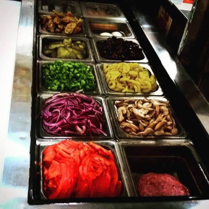 Papas Pizza and BBQ | restaurant | 19347 Ecorse Rd, Allen Park, MI 48101, USA | 3133868888 OR +1 313-386-8888