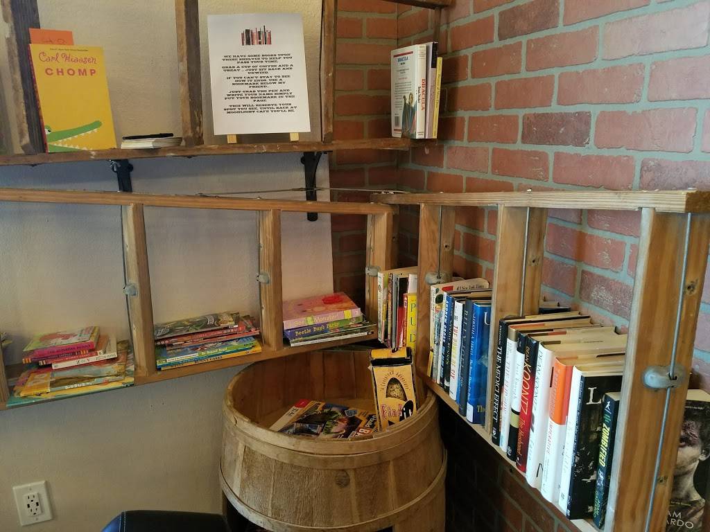 Moonlight Cafe & Caterers | restaurant | 850 NY-22, Brewster, NY 10509, USA | 8452799000 OR +1 845-279-9000