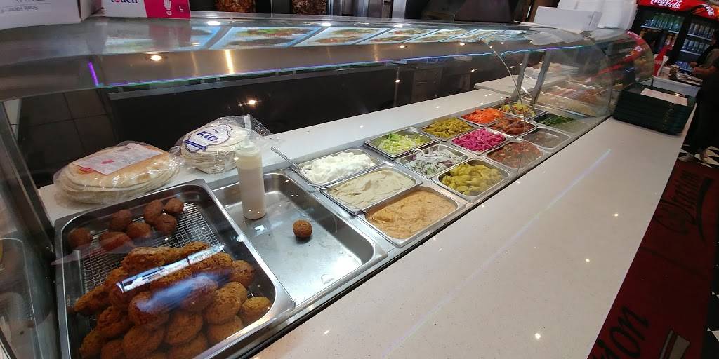 Shawarma Station | restaurant | 2446 Bank St, Ottawa, ON K1V 1A4, Canada | 6137372121 OR +1 613-737-2121