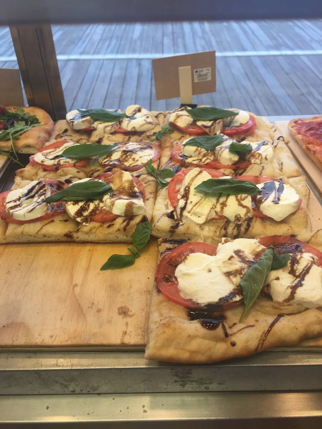 Roma Pizza | restaurant | 656 Boardwalk, Ocean City, NJ 08226, USA | 6093996597 OR +1 609-399-6597