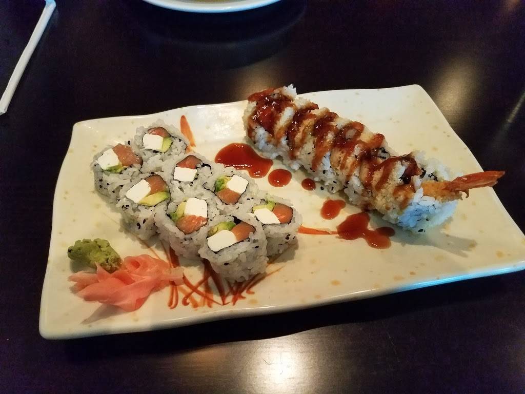 Fuji Sushi Bar | restaurant | 1499 S College St e, Auburn, AL 36832, USA | 3348877766 OR +1 334-887-7766