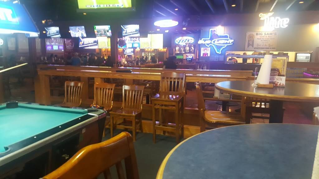 Big Sams Grill & Bar | restaurant | 10514 Leopard St, Corpus Christi, TX 78410, USA | 3612411234 OR +1 361-241-1234